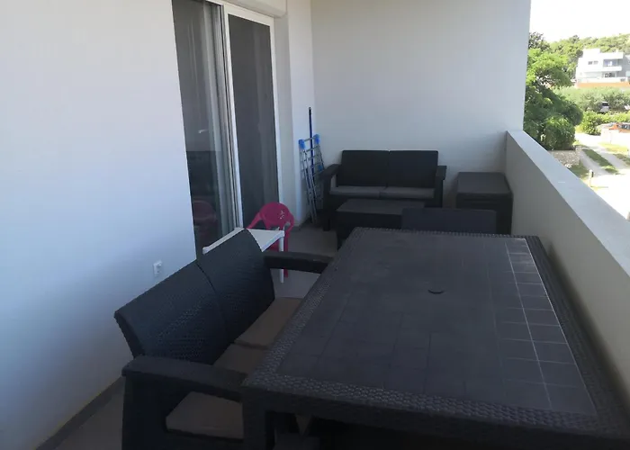 Appartamento Julia Vir